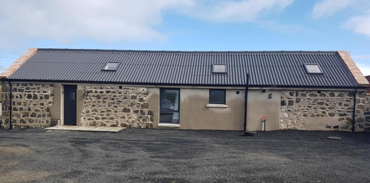 Villa Country Views The Barn Dunseverick Esterno foto